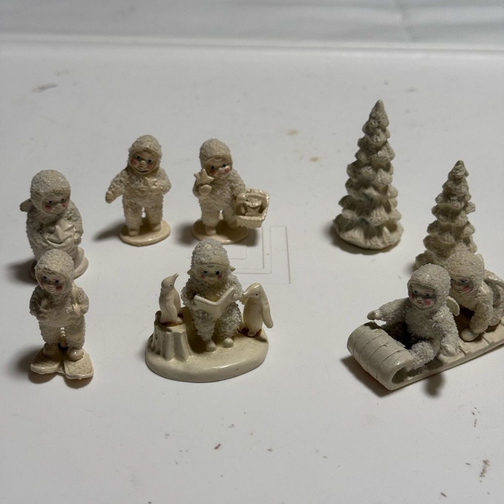 RARE SET - SNOWBABIES MINATURES. 9 pc